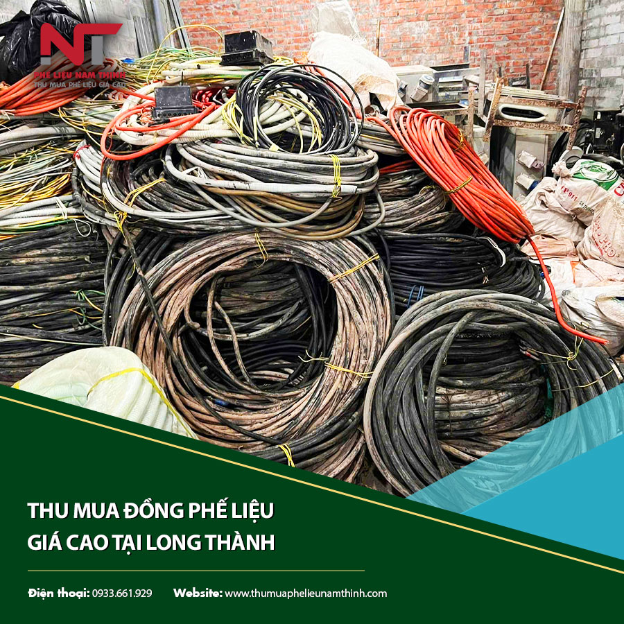 Kho đồng phế liệu sẵn sàng giao dịch cho khách hàng. Kho đồng phế liệu sẵn sàng giao dịch cho khách hàng.